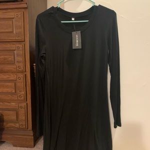 Black dress (never worn!)